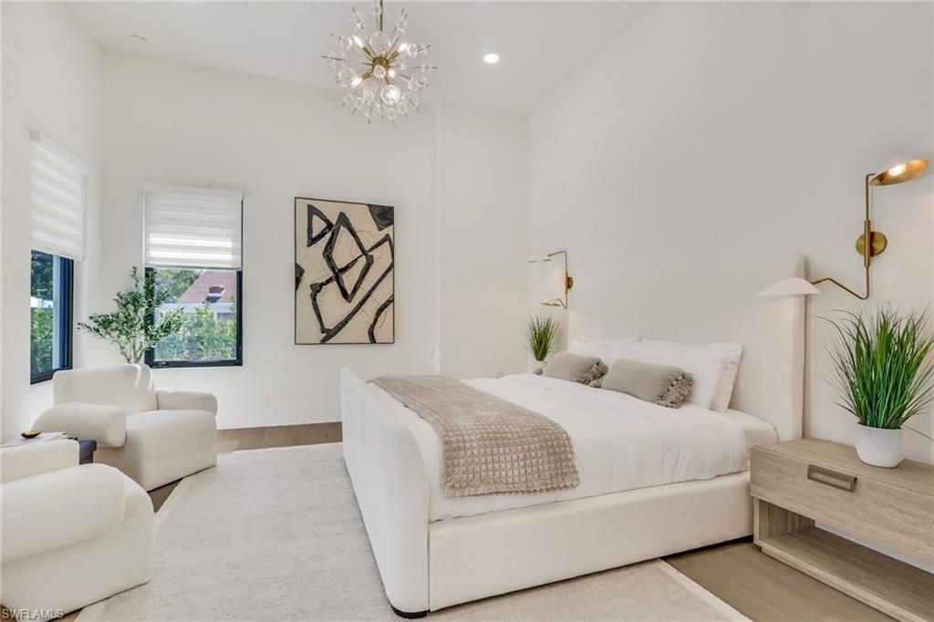 1150 8th Ter N, Naples, FL 34102 Photo