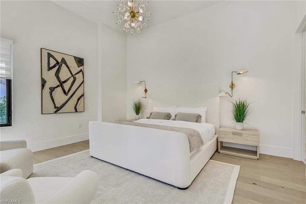 1150 8th Ter N, Naples, FL 34102 Photo