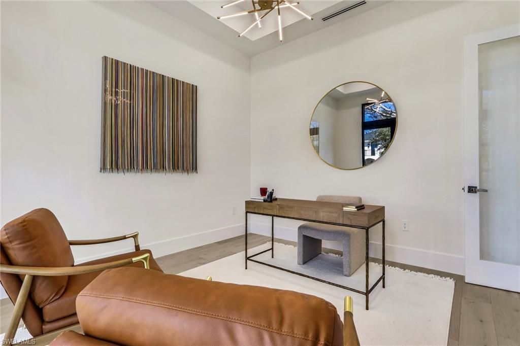 1150 8th Ter N, Naples, FL 34102 Photo