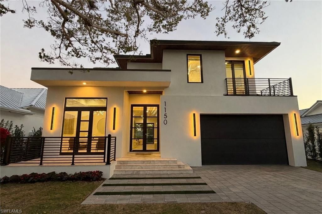 1150 8th Ter N, Naples, FL 34102 Photo