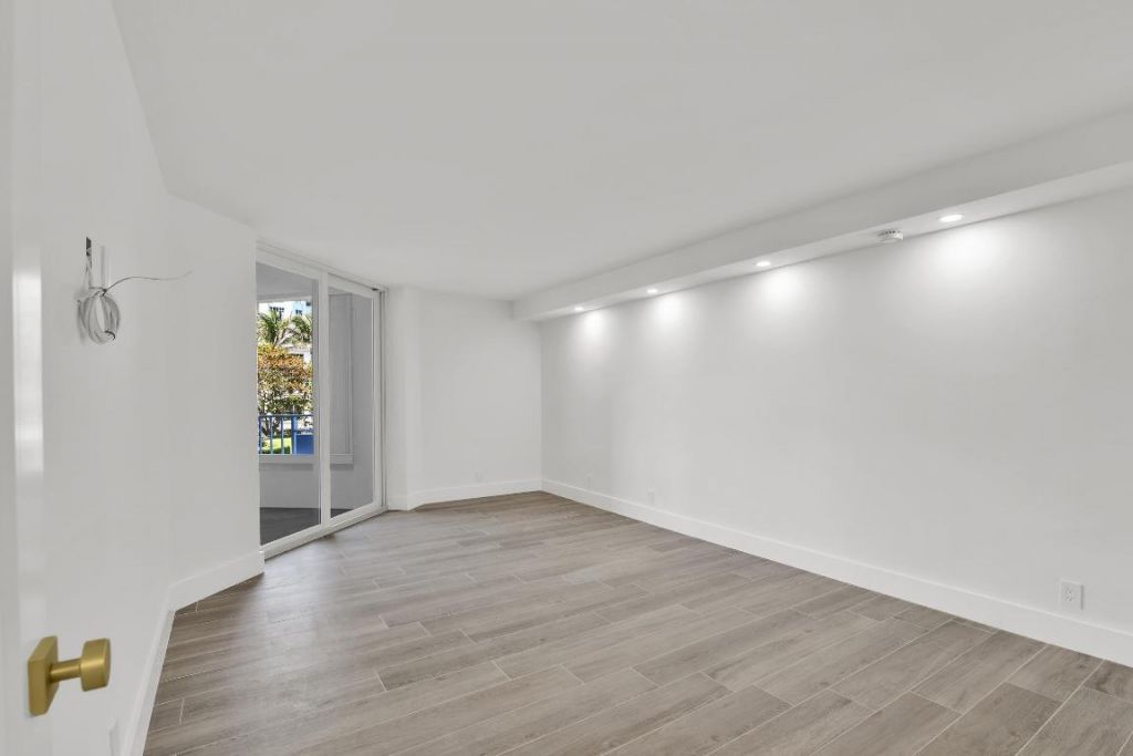 500 S Ocean Boulevard, Unit 303, Boca Raton, FL 33432 Photo