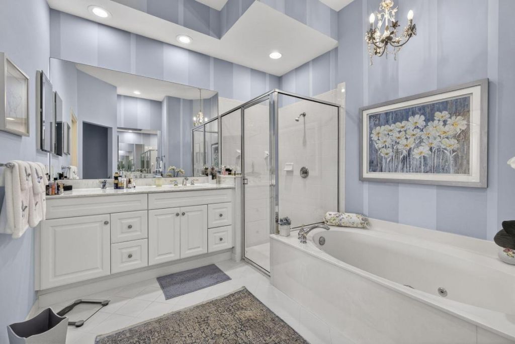 8184 Sandpiper Way, West Palm Beach, FL 33412 Photo