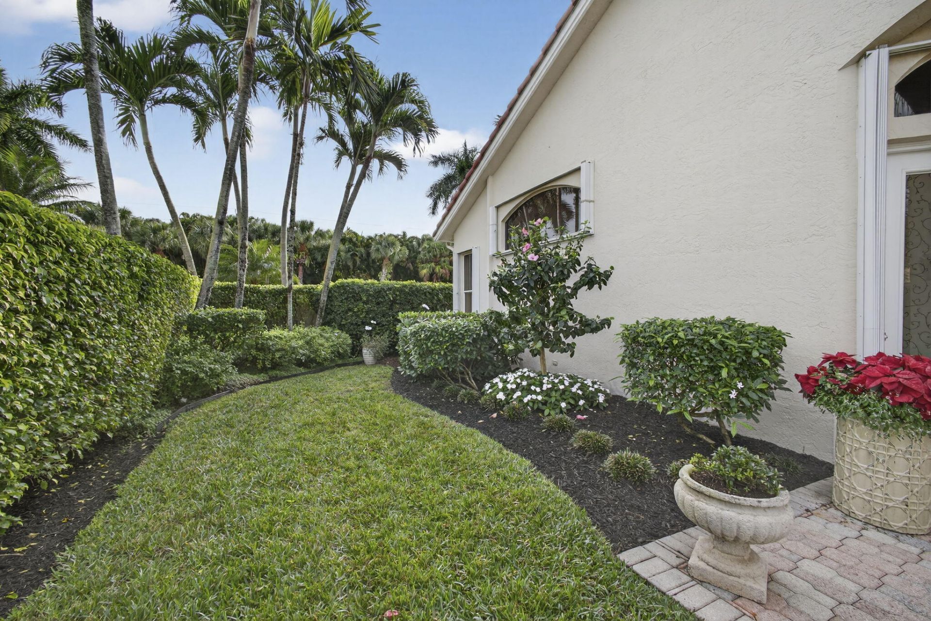 8184 Sandpiper Way, West Palm Beach, FL 33412 Photo