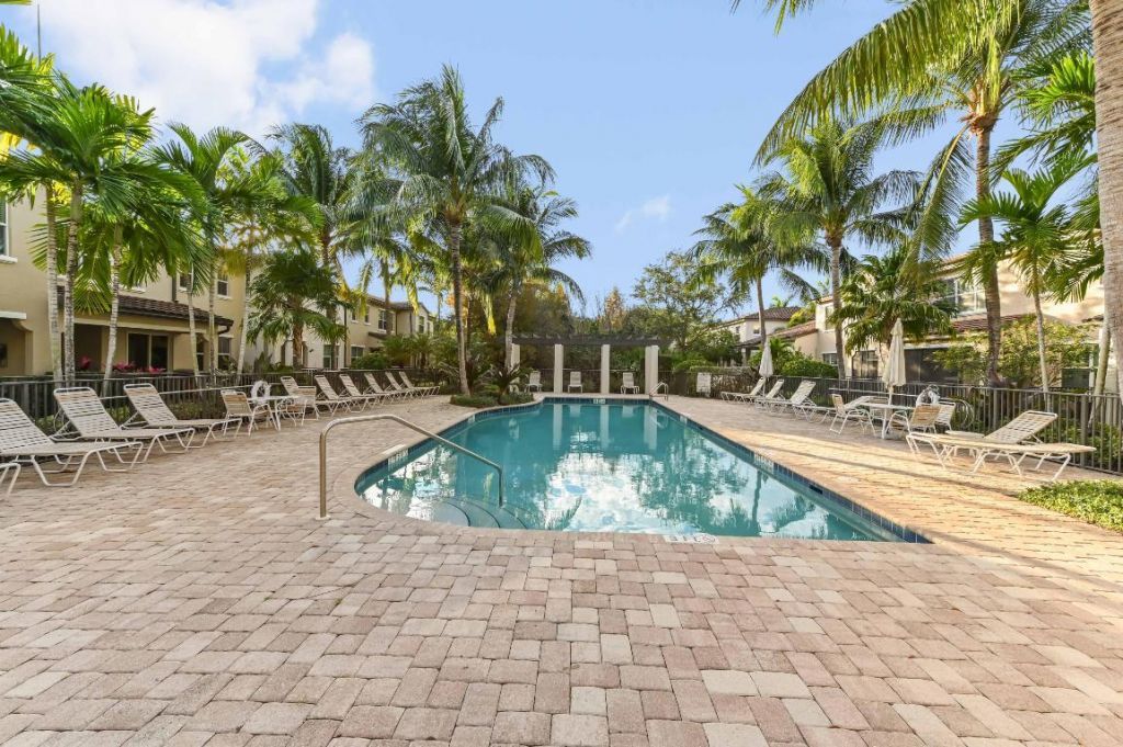 4627 Mediterranean Circle, Palm Beach Gardens, FL 33418 Photo