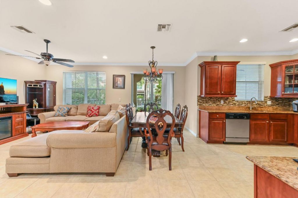 4627 Mediterranean Circle, Palm Beach Gardens, FL 33418 Photo