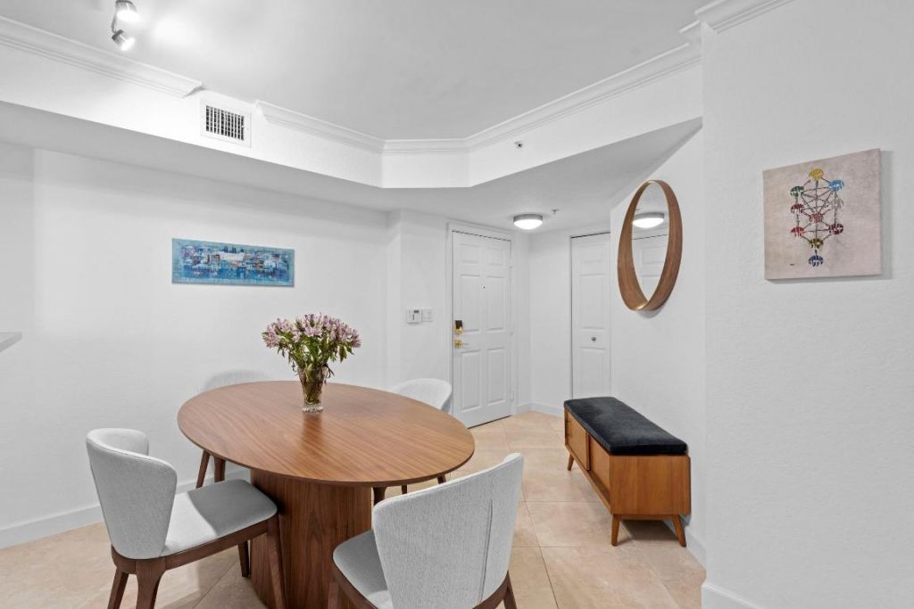 1801 N Flagler Drive, Unit 303, West Palm Beach, FL 33407 Photo