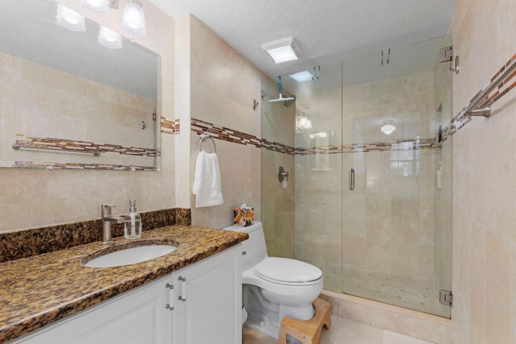 1801 N Flagler Drive, Unit 303, West Palm Beach, FL 33407 Photo