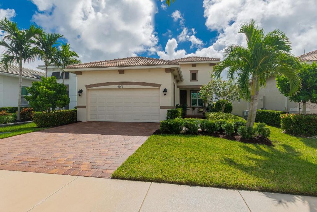 9143 SW Michele Way, Port Saint Lucie, FL 34987 Photo