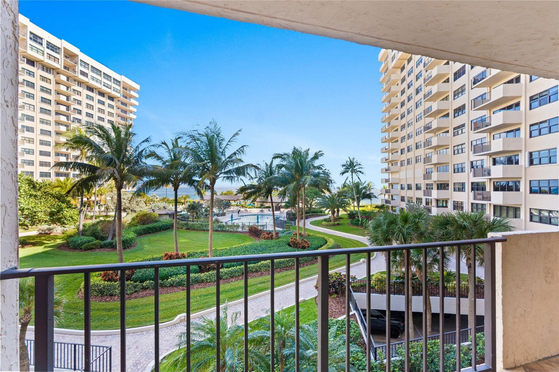 4900 N Ocean Boulevard, Unit 412, Lauderdale by the Sea, FL 33308 Photo