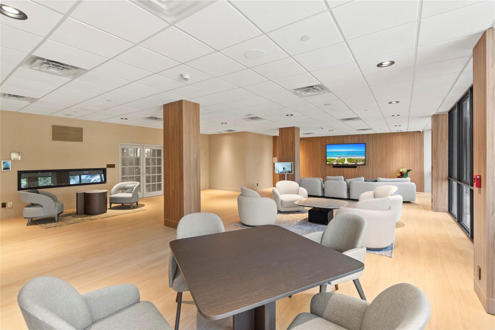 4900 N Ocean Boulevard, Unit 412, Lauderdale by the Sea, FL 33308 Photo