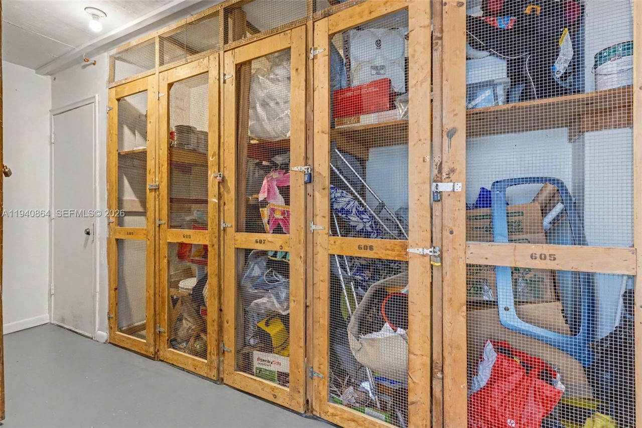 1825 S Ocean Dr, Unit 609, Hallandale Beach, FL 33009 Photo