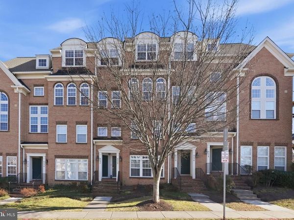 9534 WALKER WAY, MANASSAS PARK, VA 20111