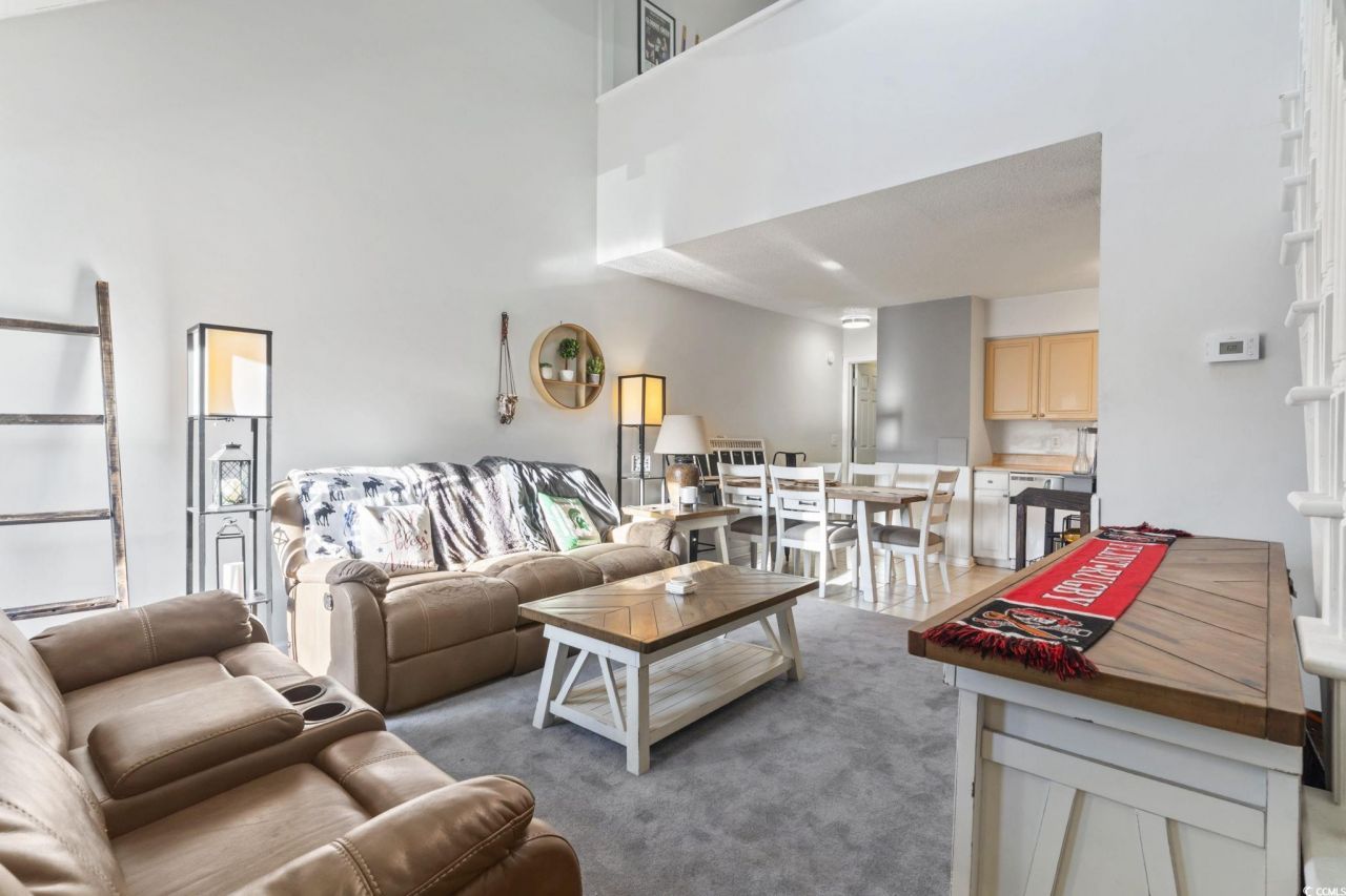 421 Cambridge Circle Photo 21