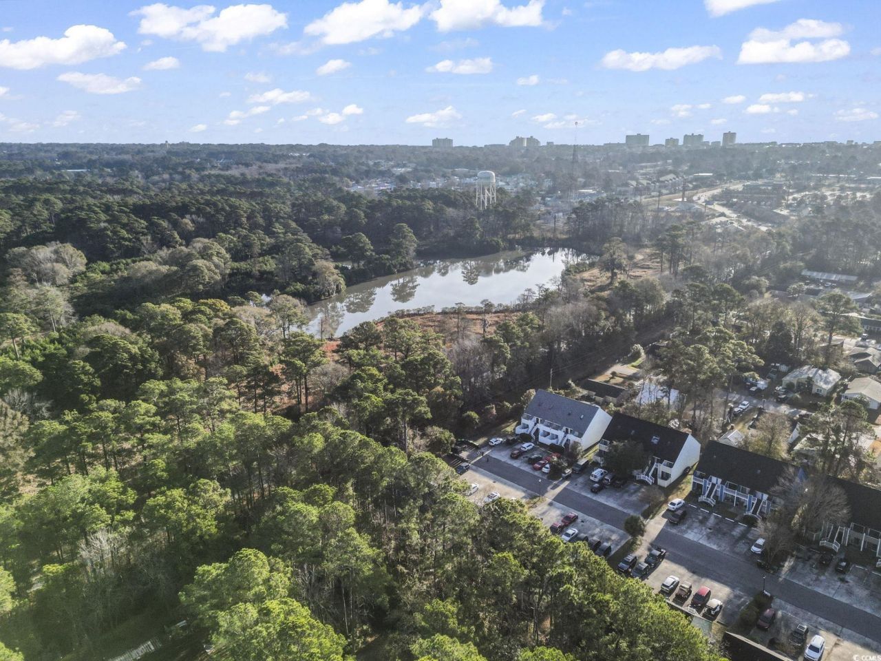 421 Cambridge Circle Photo 4