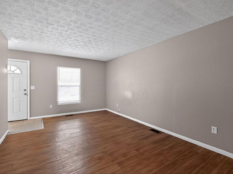 2823 Fern Avenue, Columbus, OH 43211 Photo 7