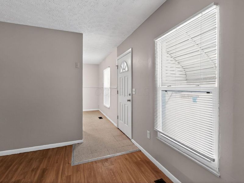 2823 Fern Avenue, Columbus, OH 43211 Photo 8