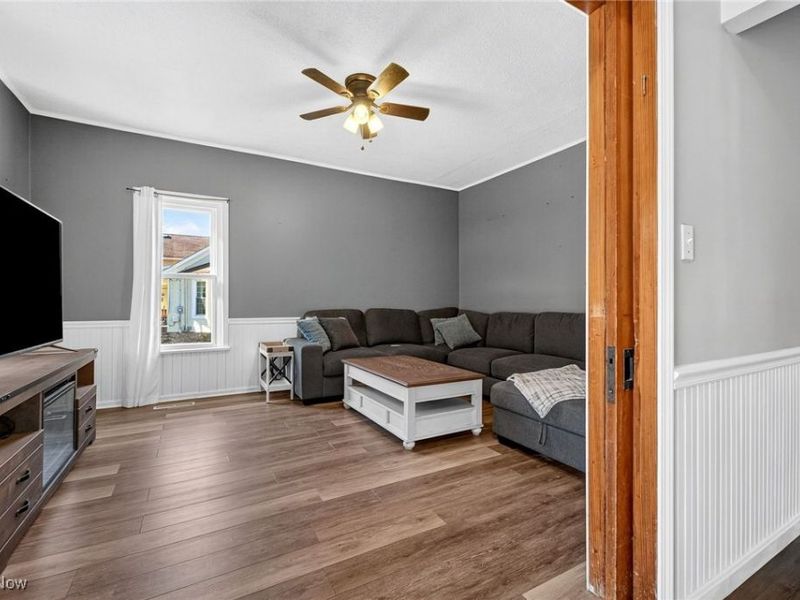 304 Elm Street, Amherst, OH 44001 Photo 7