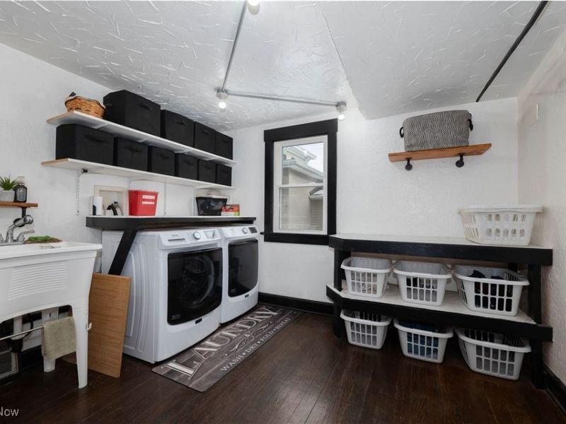 408 E Gorgas Street, Louisville, OH 44641 Photo 16