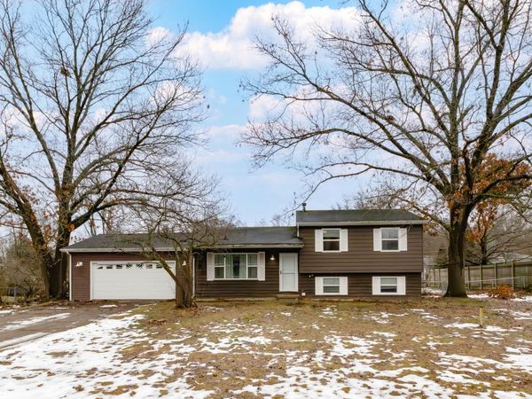 57383 Kingdon Drive, Mattawan, MI 49071