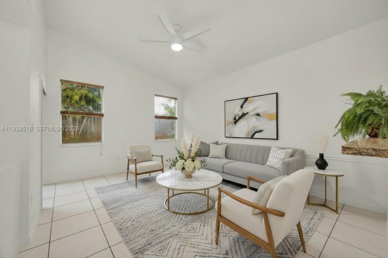 18322 SW 94th Ct, Palmetto Bay, FL 33157 Photo