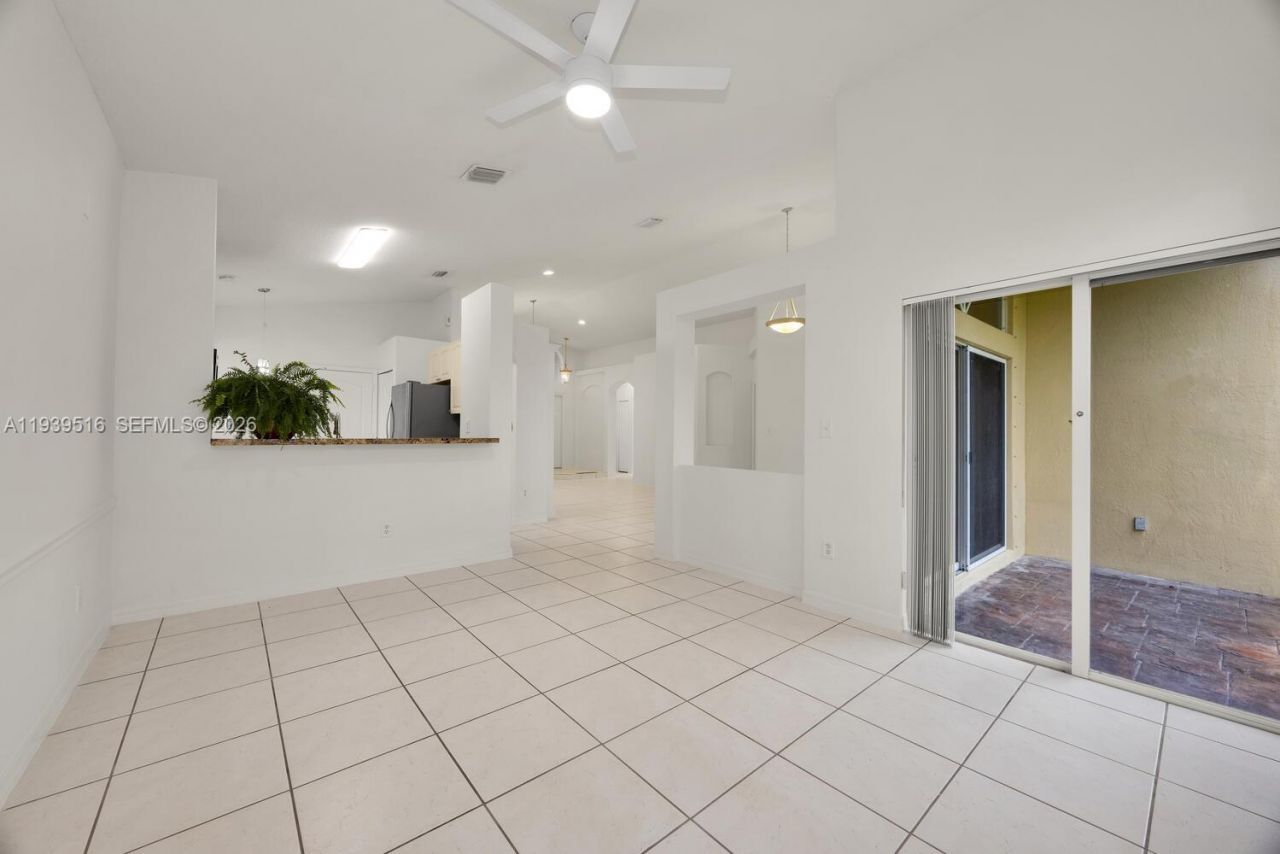 18322 SW 94th Ct, Palmetto Bay, FL 33157 Photo