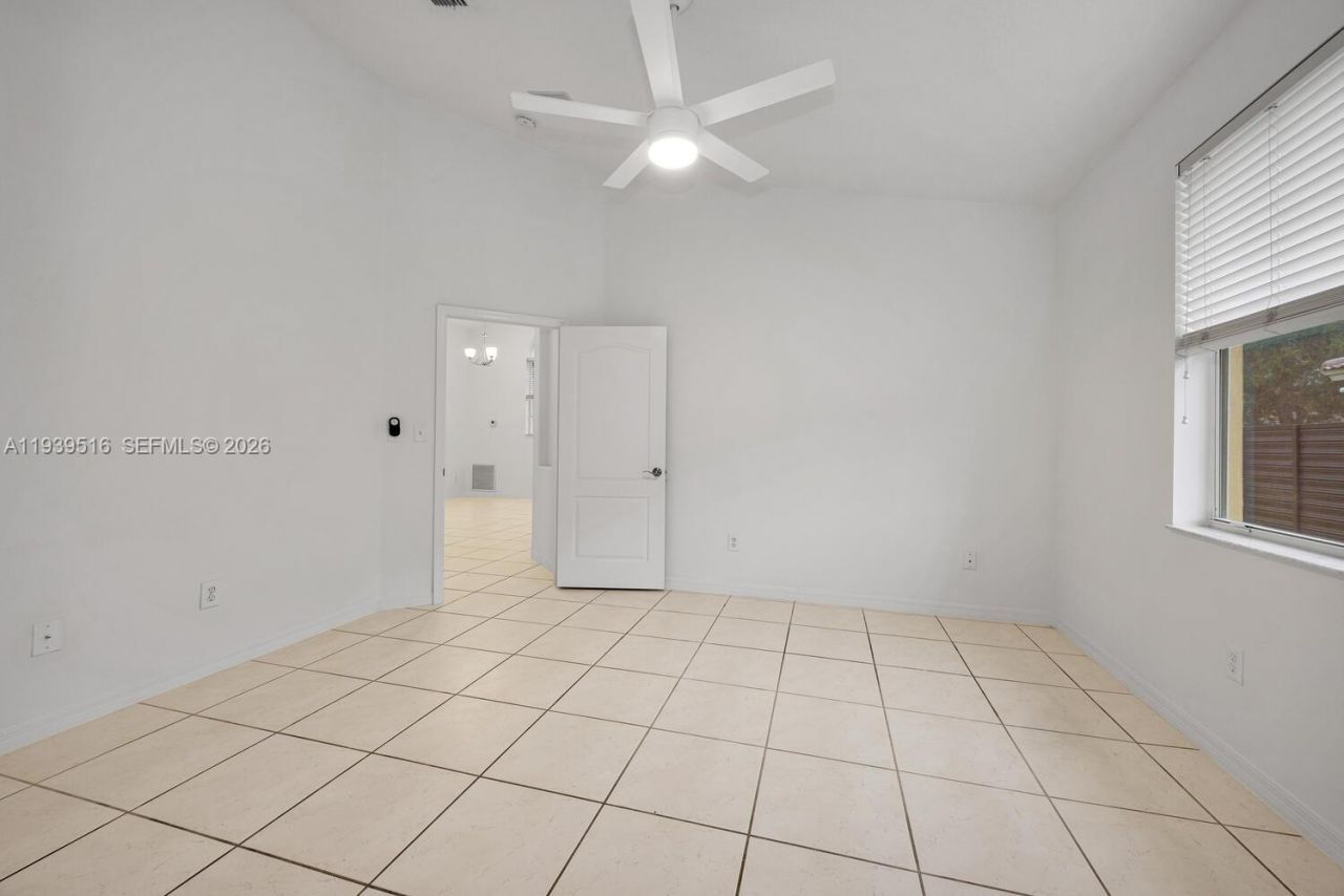 18322 SW 94th Ct, Palmetto Bay, FL 33157 Photo