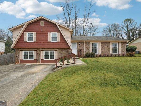 1315 Sanden Ferry Drive, Decatur, GA 30033