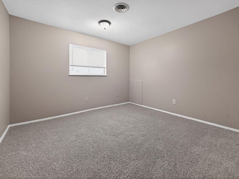 204 Barcelona Avenue, Westerville, OH 43081 Photo 10