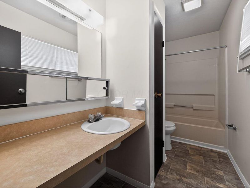 204 Barcelona Avenue, Westerville, OH 43081 Photo 21