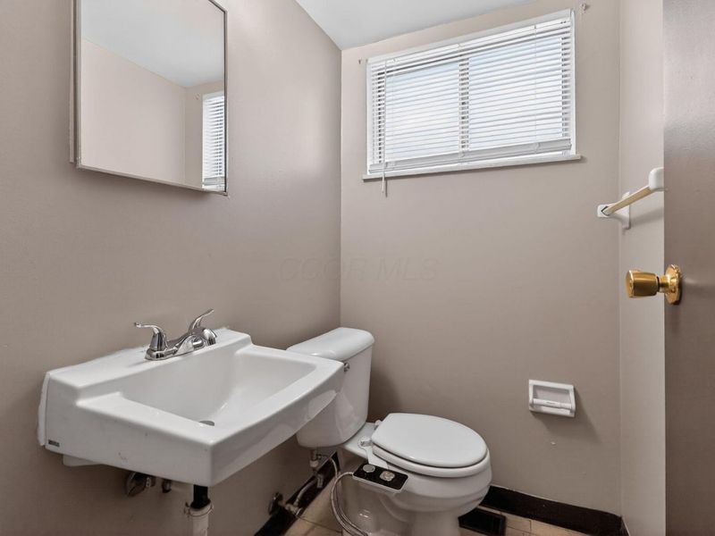 204 Barcelona Avenue, Westerville, OH 43081 Photo 22