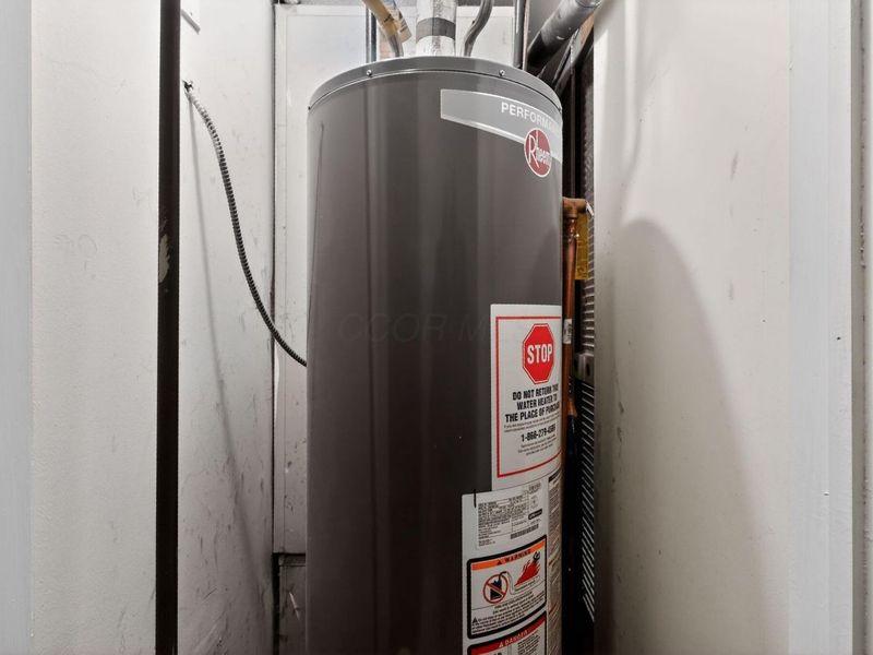 204 Barcelona Avenue, Westerville, OH 43081 Photo 26