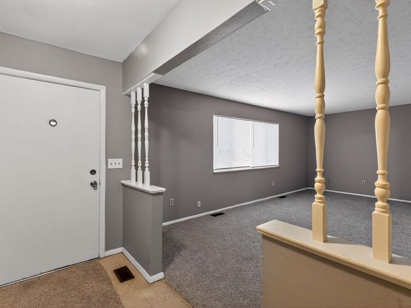 204 Barcelona Avenue, Westerville, OH 43081 Photo 4