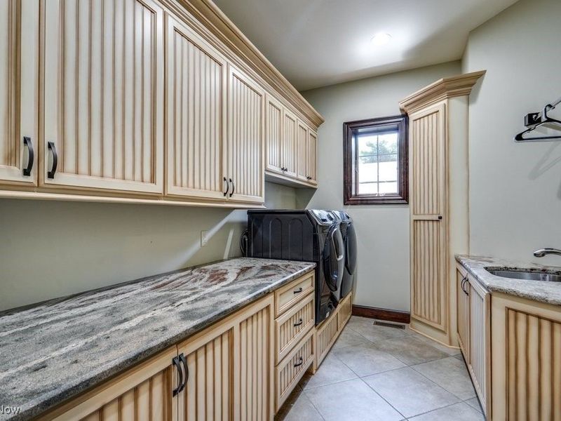 1771 Midway Street NW, Uniontown, OH 44685 Photo 31