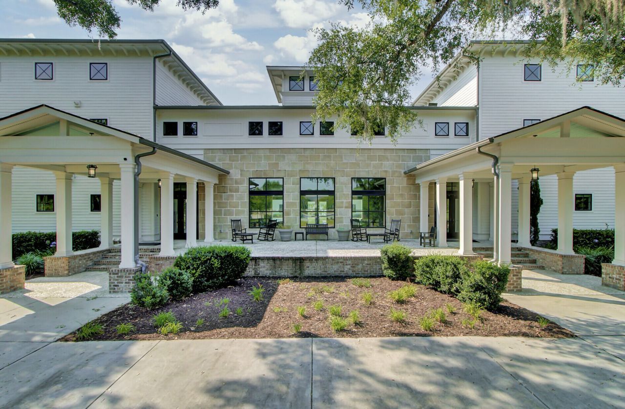 1543 Prince Edward Street Photo 110