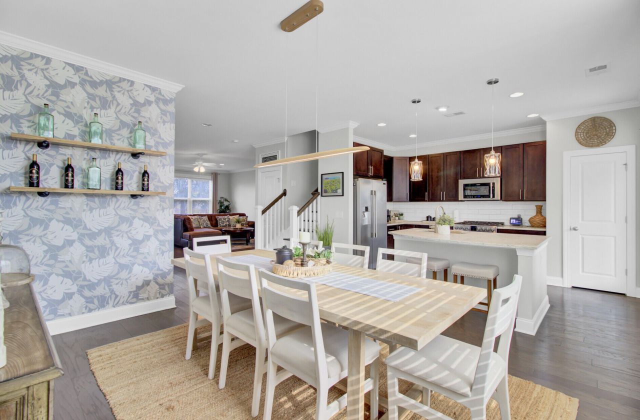 1543 Prince Edward Street Photo 18