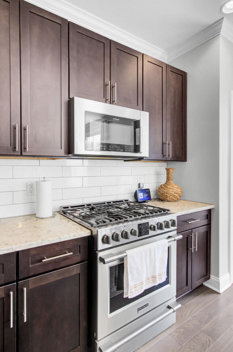 1543 Prince Edward Street Photo 26