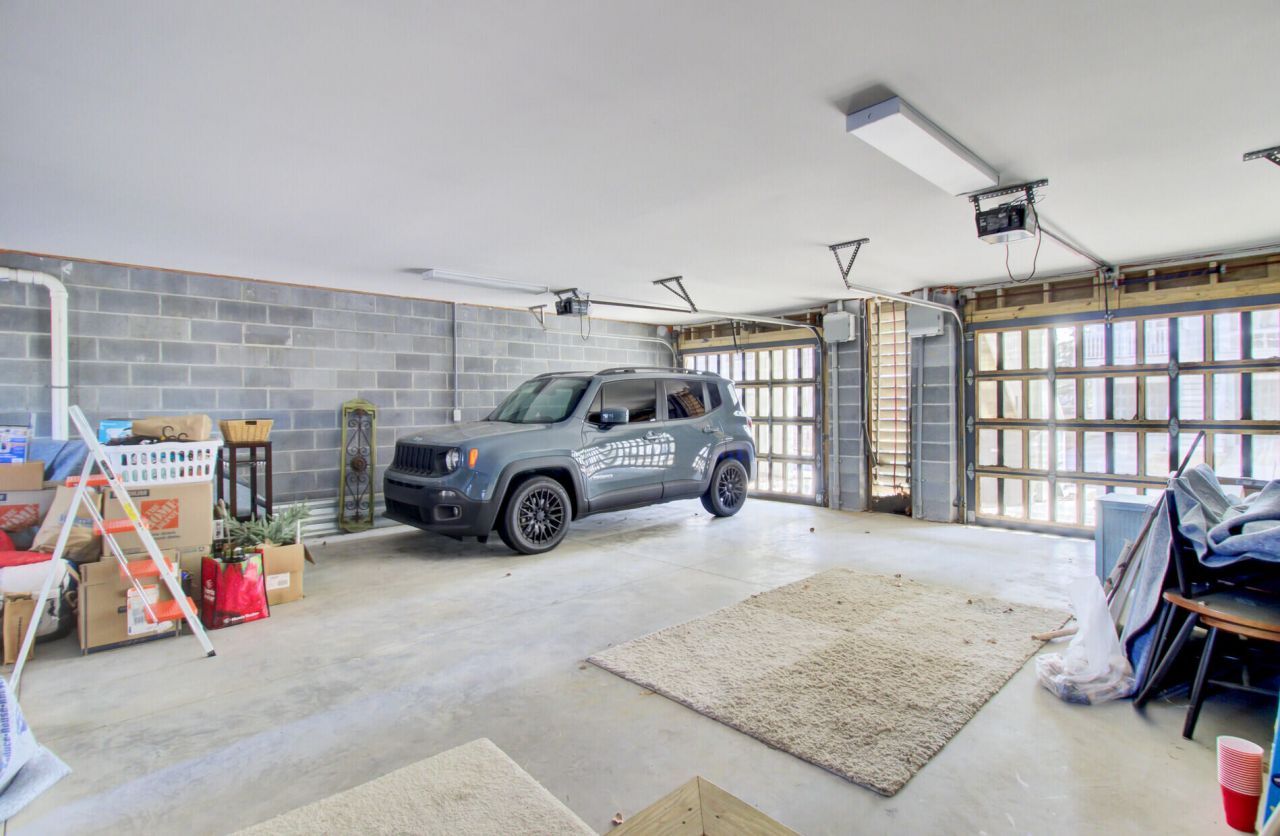 1543 Prince Edward Street Photo 47