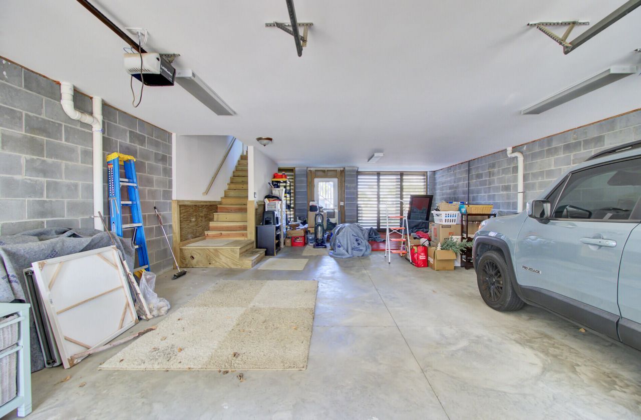 1543 Prince Edward Street Photo 48