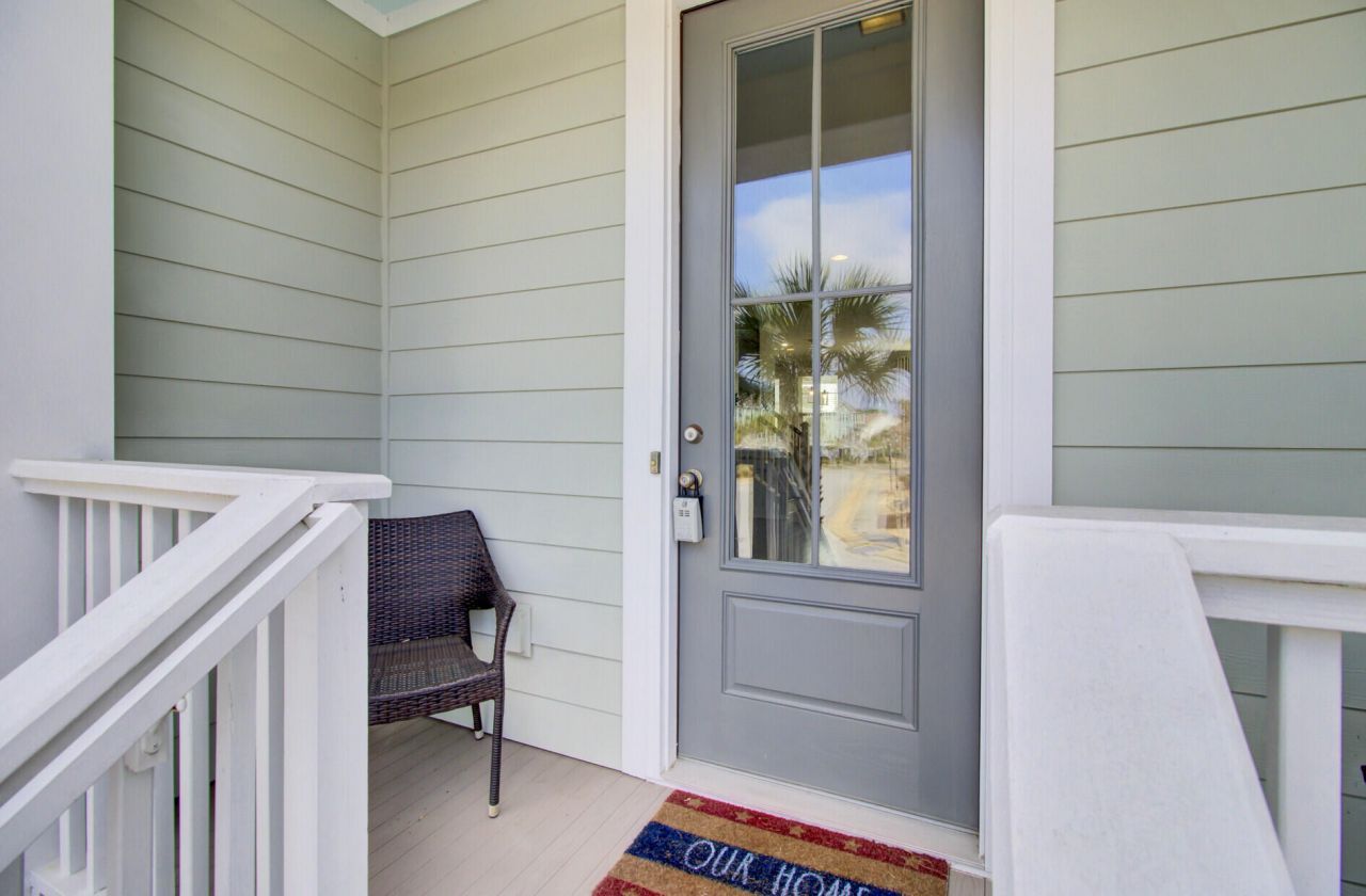 1543 Prince Edward Street Photo 6