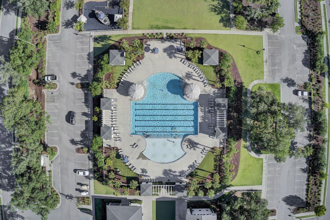 1543 Prince Edward Street Photo 61