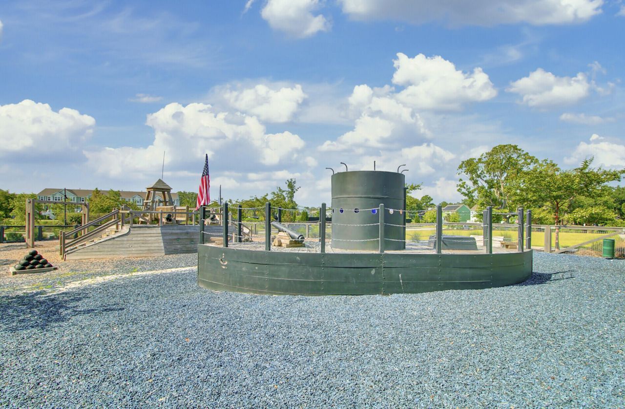 1543 Prince Edward Street Photo 78