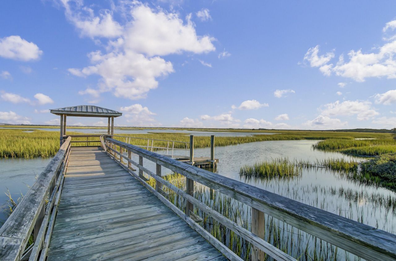 1543 Prince Edward Street Photo 91