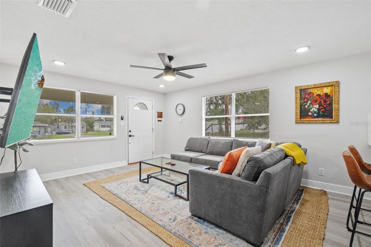 843 Queensboro Avenue S, Saint Petersburg, FL 33701 Photo