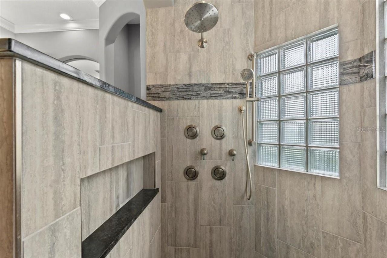 37 Lionspaw Grand, Daytona Beach, FL 32124 Photo