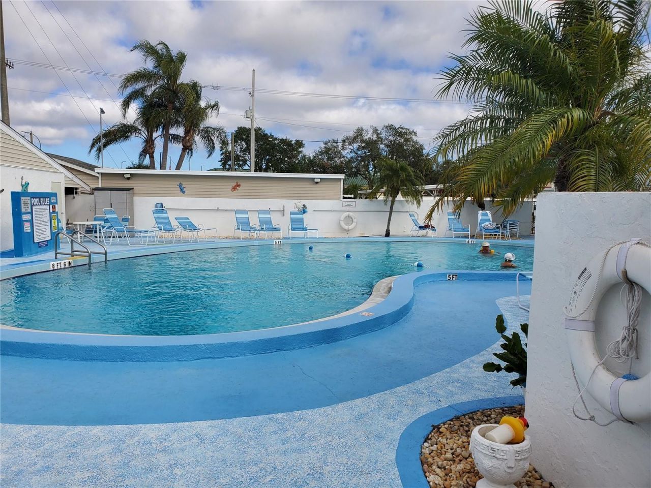 808 53rd Avenue E, Unit 18, Bradenton, FL 34203 Photo