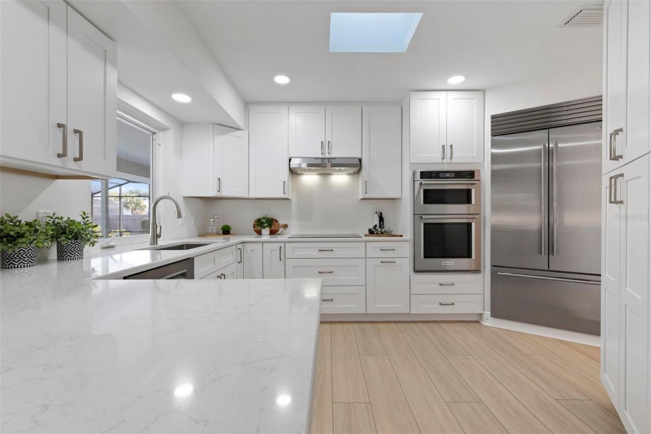 393 Flamingo Drive, Venice, FL 34285 Photo