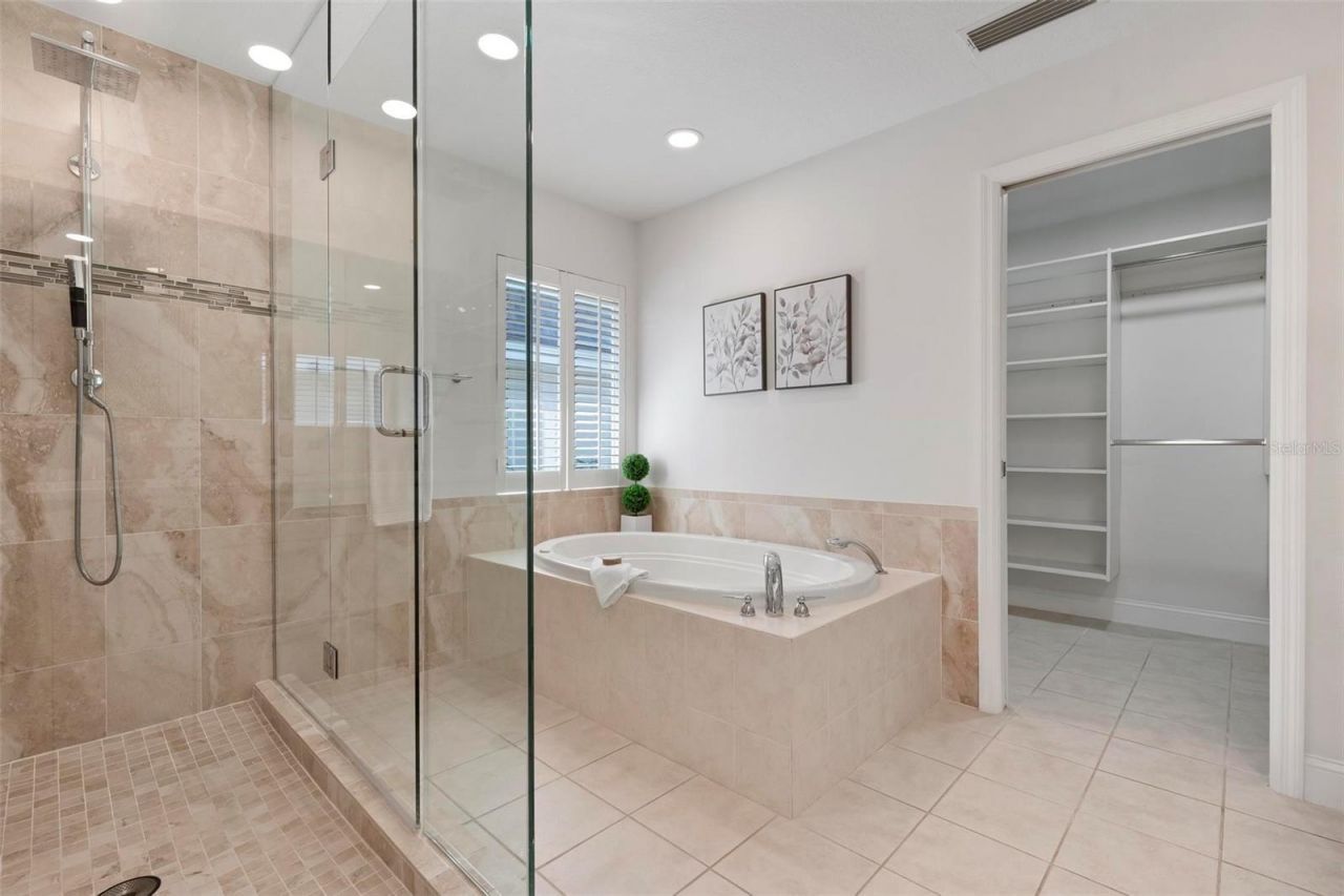 393 Flamingo Drive, Venice, FL 34285 Photo