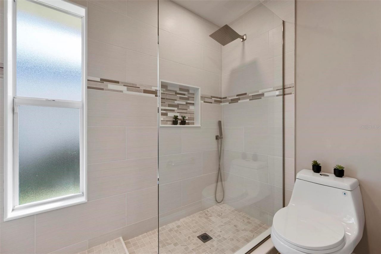 393 Flamingo Drive, Venice, FL 34285 Photo