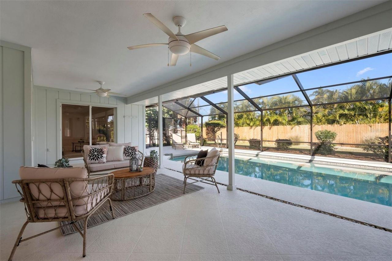393 Flamingo Drive, Venice, FL 34285 Photo