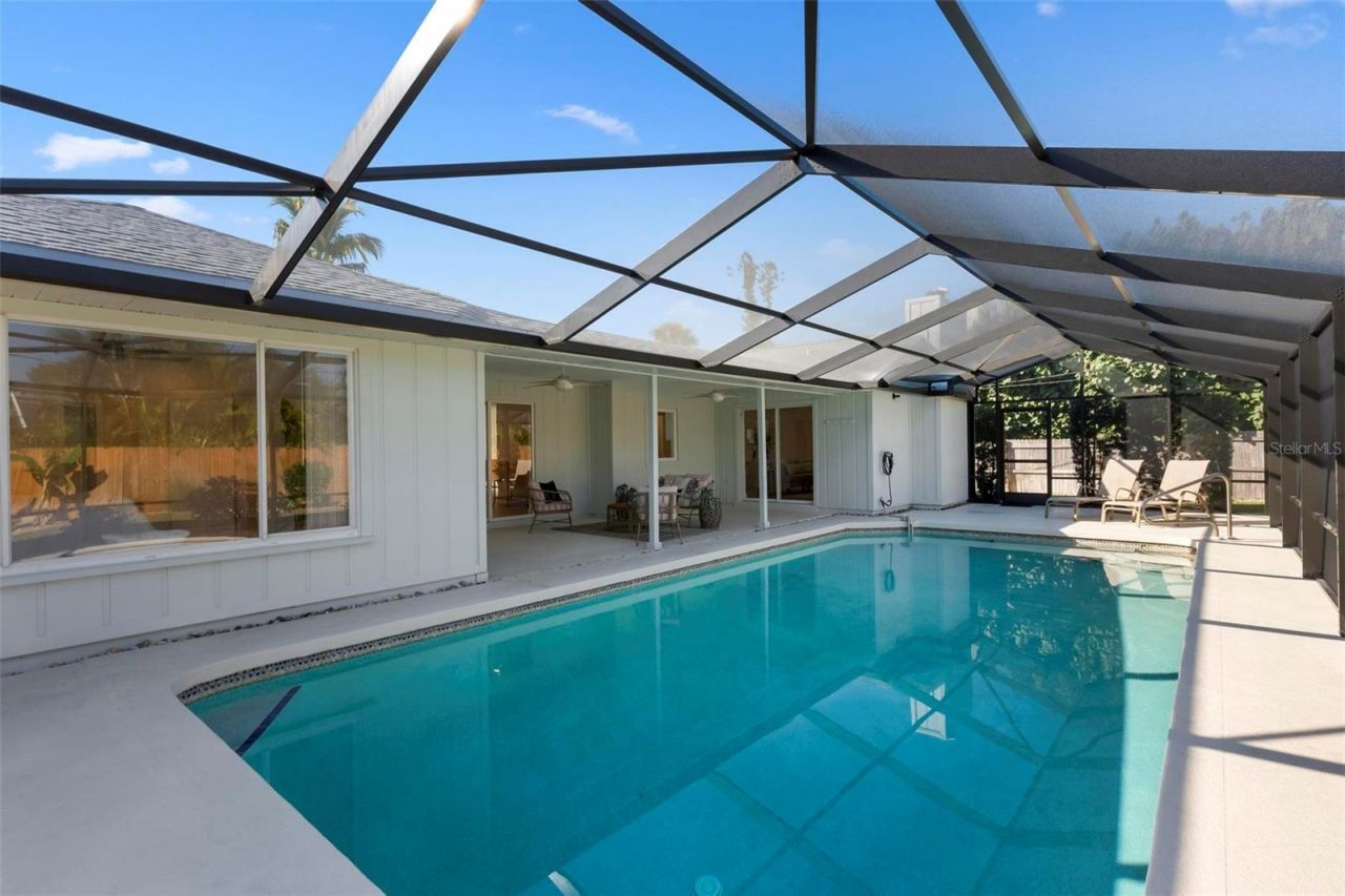 393 Flamingo Drive, Venice, FL 34285 Photo